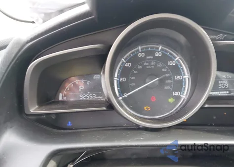 2019 Toyota Yaris Le z USA, uszkodzony, nr VIN 3MYDLBYV5KY519544